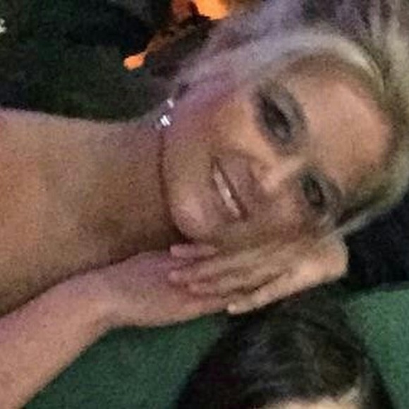 Meet your Posher, Jennifer - Picture 1 of 1